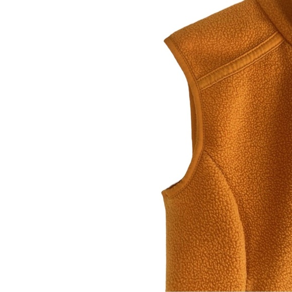 PATAGONIA Synchilla Fleece Vest in Orange / Purple Size Small - Picture 3 of 6